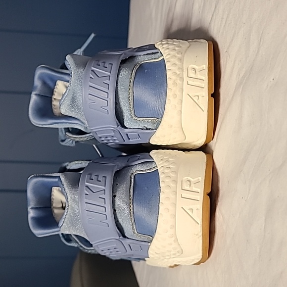 Nike Air Huarache Run SE - December Sky - Picture 6 of 15